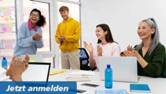 Menschen beim applaudieren